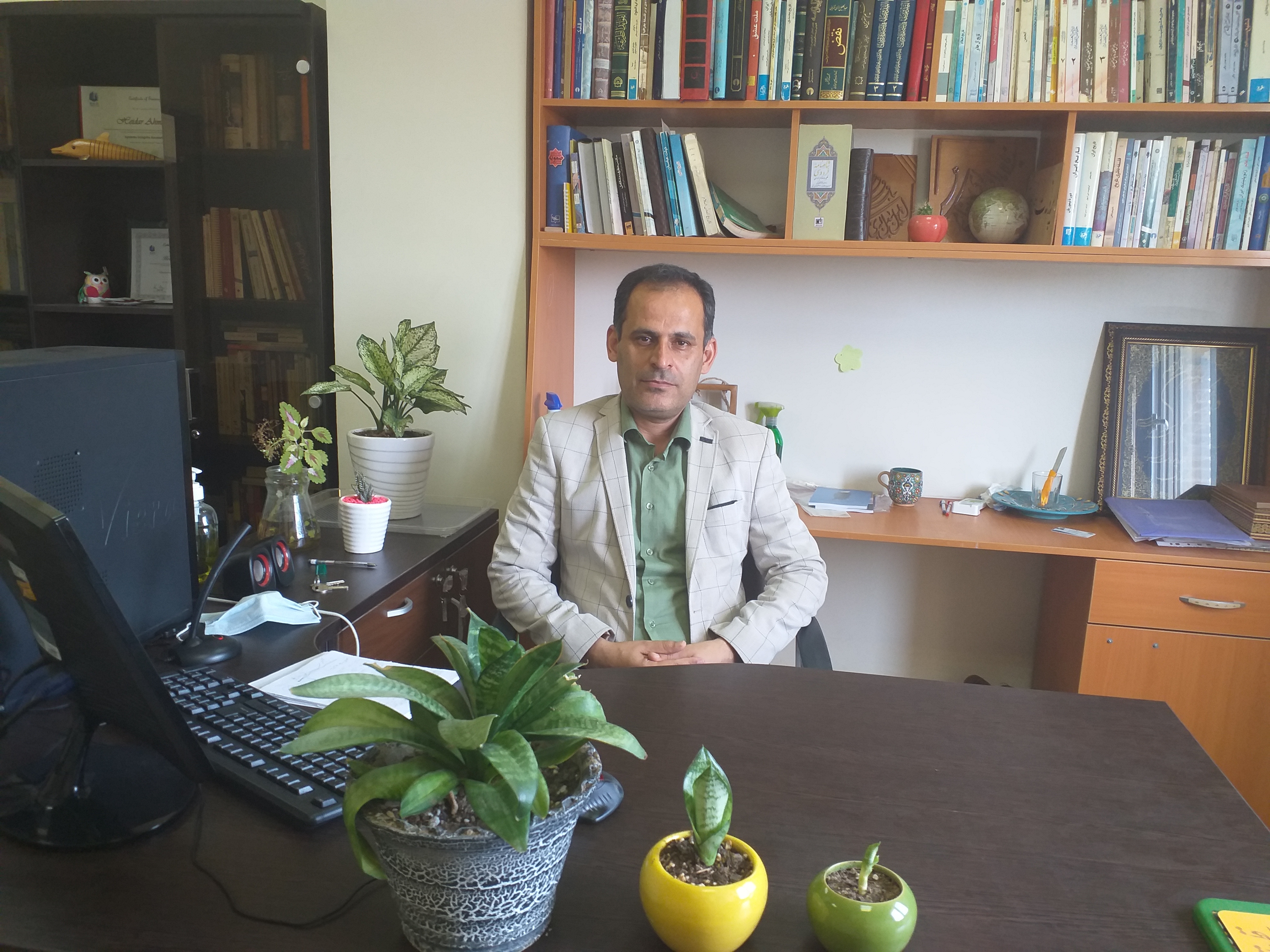 حسن الهیاری