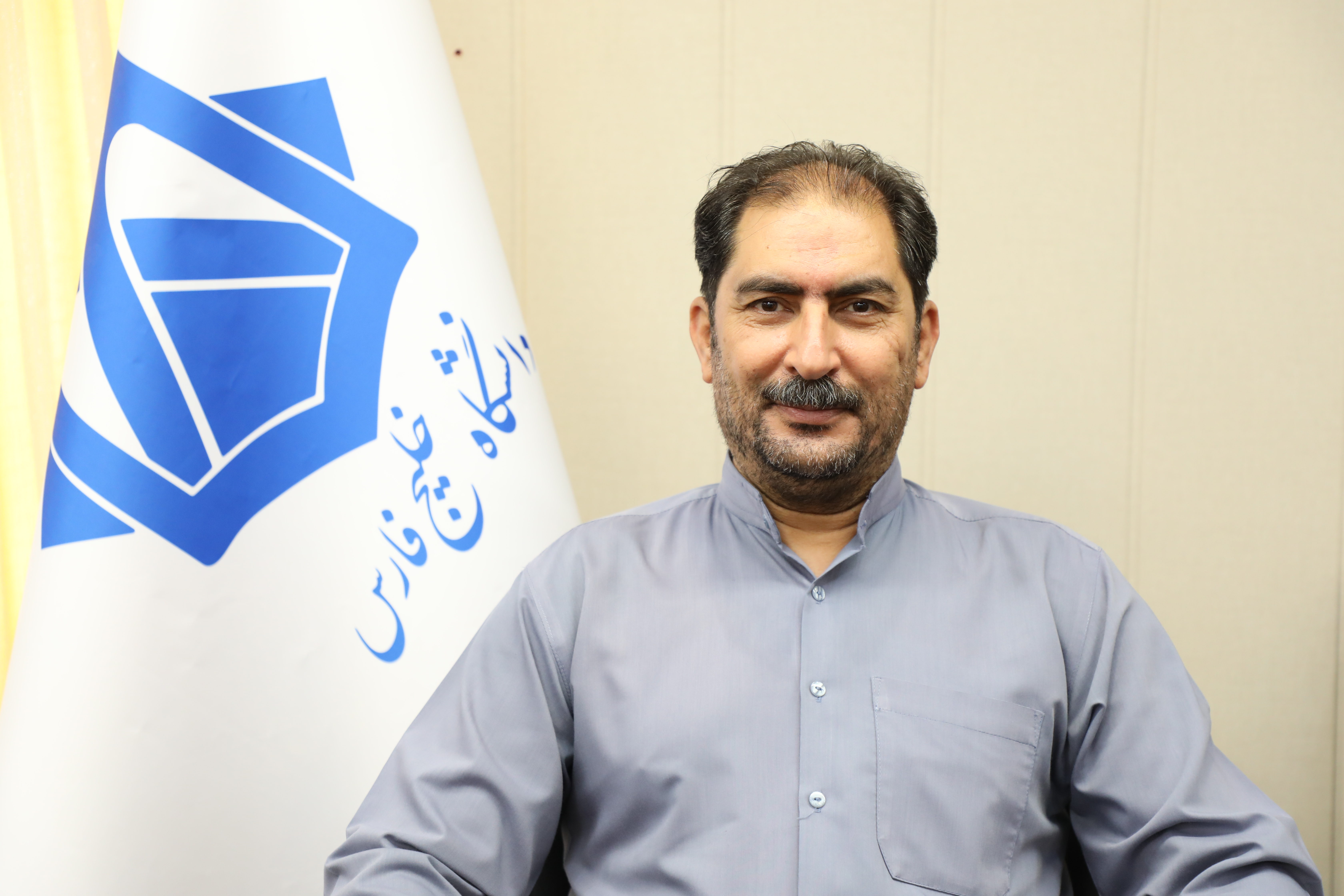 کوروش  قره باغی