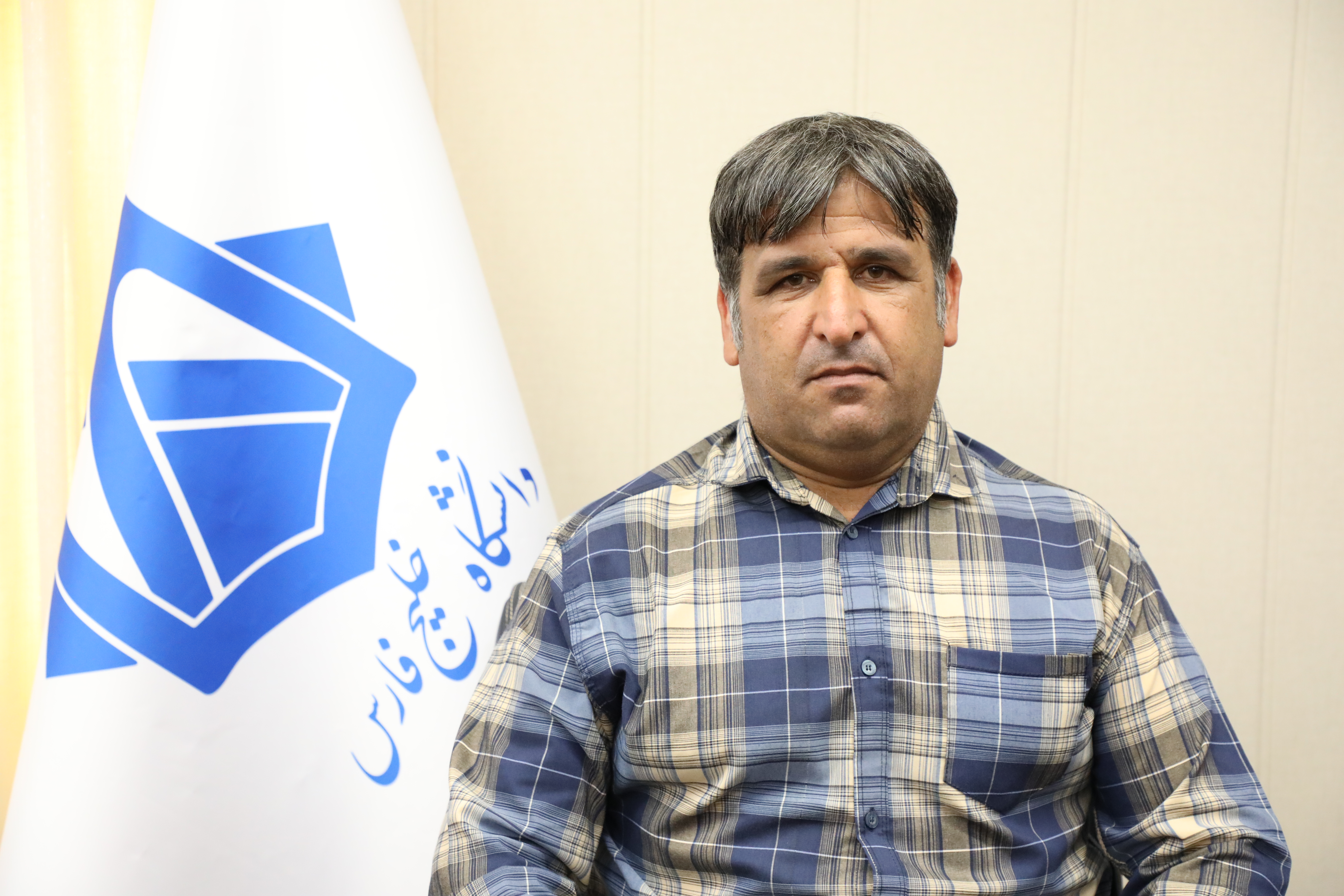 علی  فربود