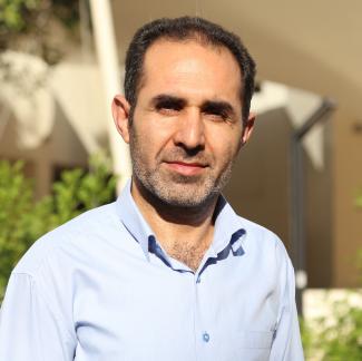 احمد شیرزادی.jpg احمد شیرزادی